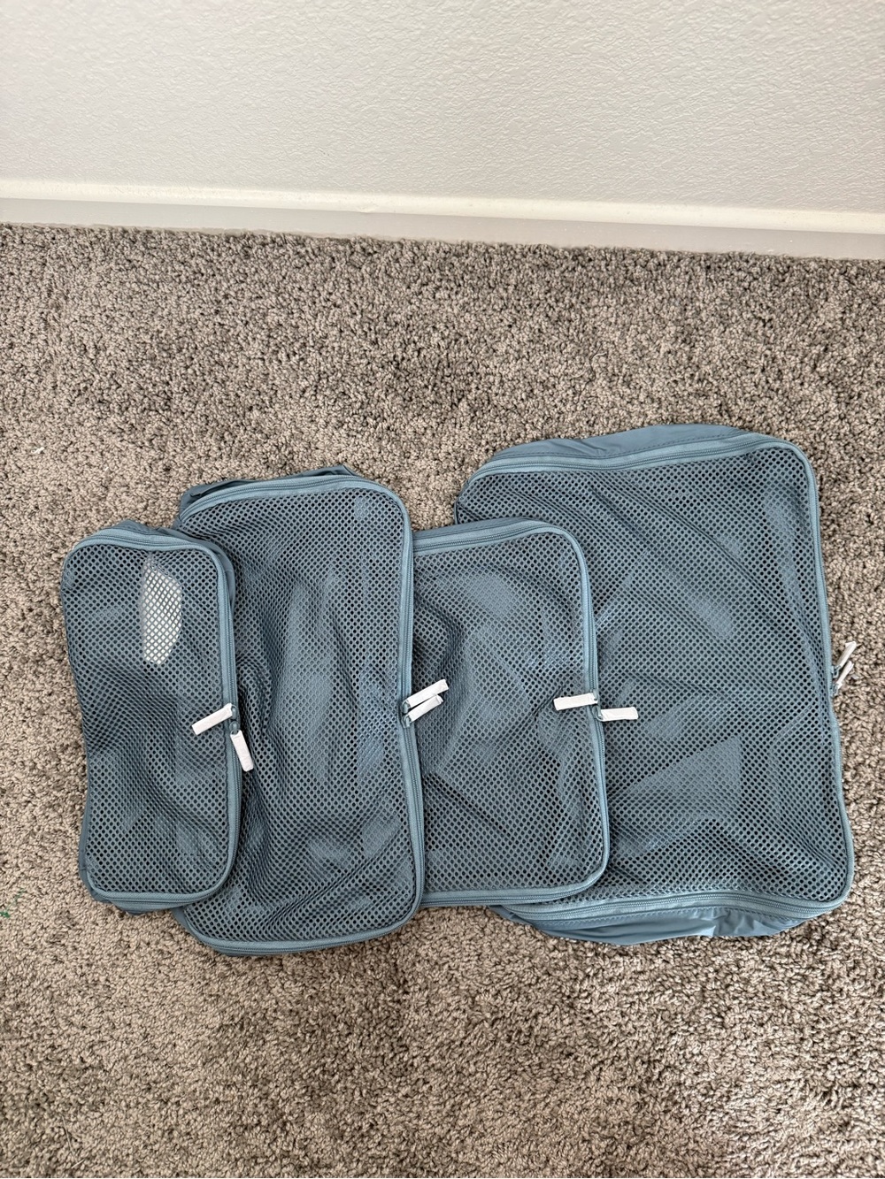 Away Packing Cubes - Picture 4 of 6